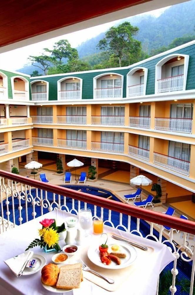 Hotell Kalim Patong