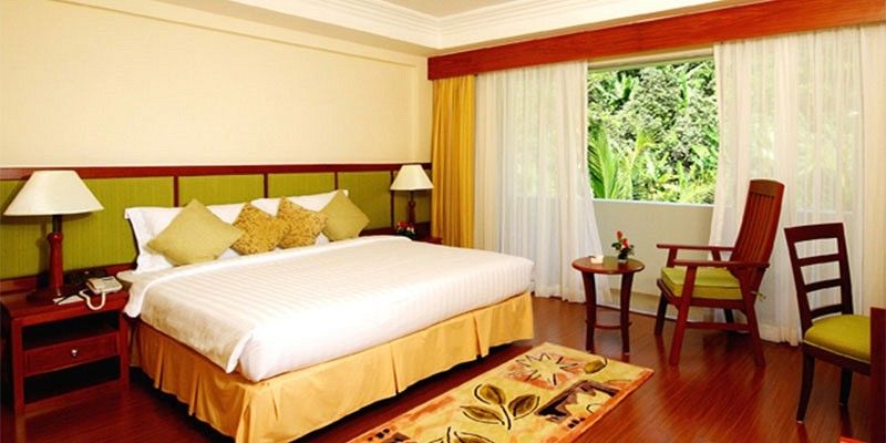 Kalim Hotell 3*